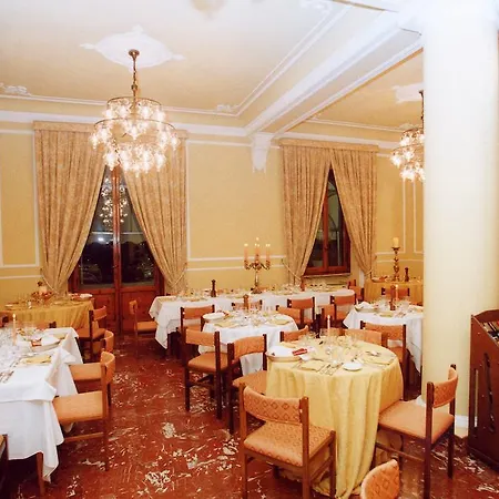 Hotel Astoria 4*